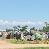 Vue partielle des huttes des déplacés dans le quartier de Carama dans la commune de Kinama ©Iwacu