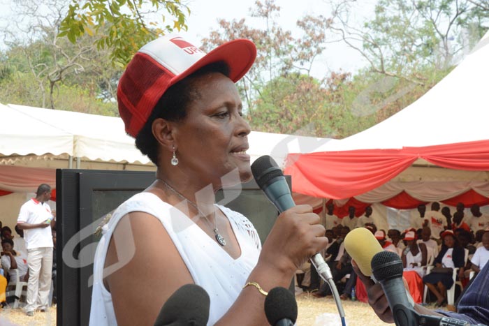 Concilie Nibigira : « Le parti va continuer sans ces hommes cravatés » ©Iwacu