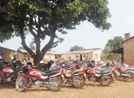 Les motos en situation irrégulière au commissariat de police ©Iwacu