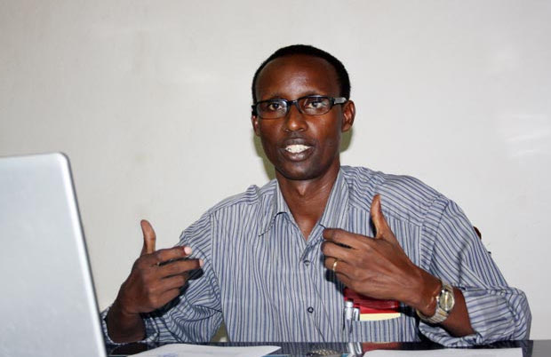 Salathiel Muntunutwiwe enseigne notamment à l’Université du Burundi  ©Iwacu