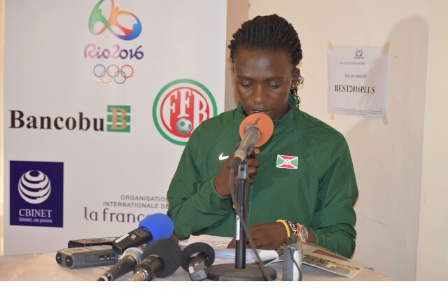 Francine Niyonsaba : « Le gouvernement doit clarifier le règlement concernant les primes.»