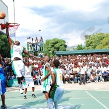 Basketball : rencontre entre les joueurs de Bujumbura et l'équipe AND1 ©Iwacu