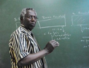 Dr Théophile Ndikumana, chimiste : « Une station d’épuration des eaux usées et des déchets doit fonctionner en permanence » ©Iwacu