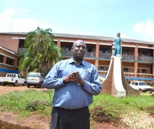 Mgr Antoine Madaraga, recteur du Petit Séminaire de Mureke ©Iwacu