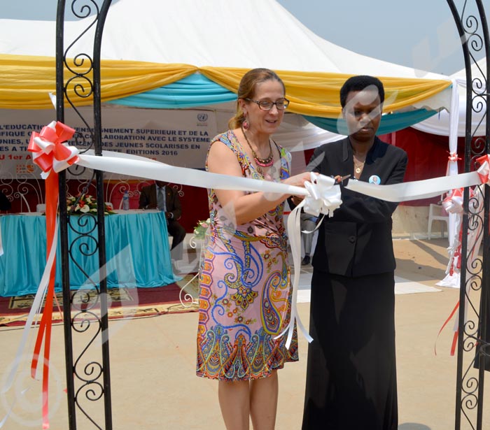 The Education minister and UNICEF representative launching the Summer Camps activities 