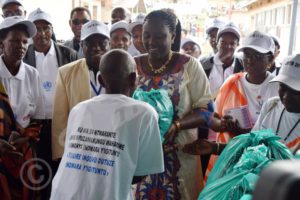 Minister of Health distributes food to the vulnerable on the occasion of World Tuberculosis Day