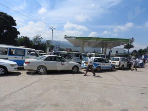 Vehicles queuing at Inter-petrol gas station