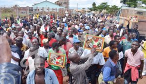 Amizero y’Abarundi coalition’s supporters marching towards Zege, the meeting place.