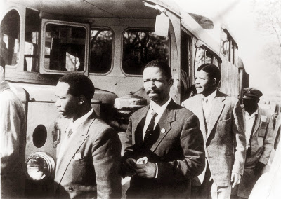 Arrestation de huit leaders de l'ANC a Rivonia, dont Mandela, en 1963 ©U.Schadeberg