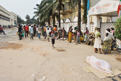 Devant les bureaux de l'Ombudsman ©Iwacu