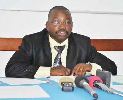 Me Emmanuel Burakuvye lors du point de presse ce 3 juillet ©Iwacu