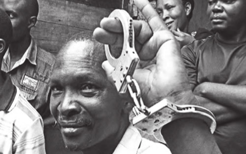 Barthelemy Kayobotse a passé la nuit du 12 août menotté pour avoir refusé de verser 500 Fbu à un chef des Imbonerakure ©Iwacu