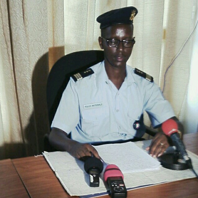 Moïse Nkurunziza, porte-parole adjoint de la police : « Les forces de l’ordre ont mené des opérations forcées sur renseignement des populations »