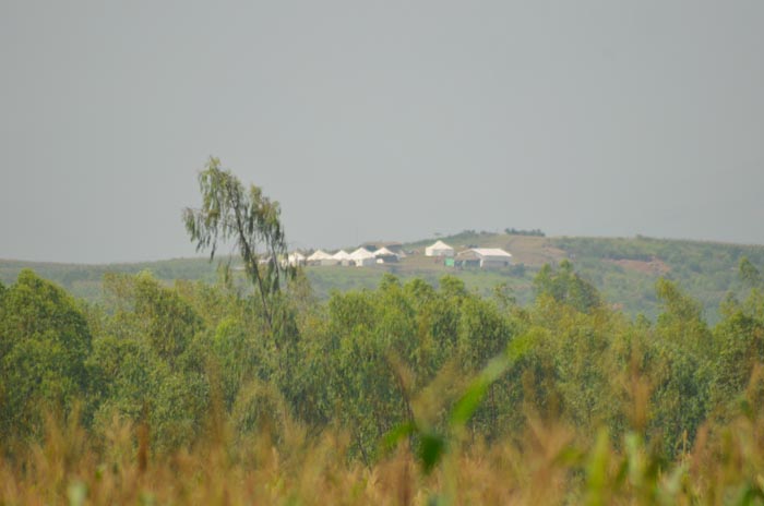 Des tentes des militaires de la Monusco dressées à Kanganilo à quelques mètres de la Rusizi du côté de Rugombo.