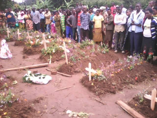 Les victimes ont été enterrées dans le domaine paroissial de Kiguhu, hormis une sœur transportée vers le Rwanda. 