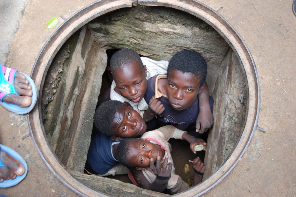 des-enfants-de-la-rue-dans-un-regard