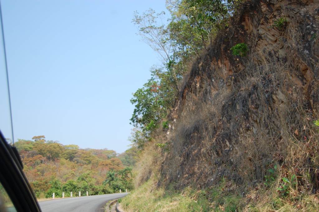 Un tournant sur la montagne Honga 