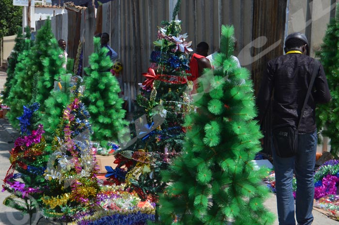 Faute de moyens, l’engouement pour la fête de Noël laisse à désirer. 