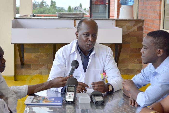 Dr Christophe Sahabo, DG de l’hôpital Kira : «Il pourra vaquer à toutes activités. »