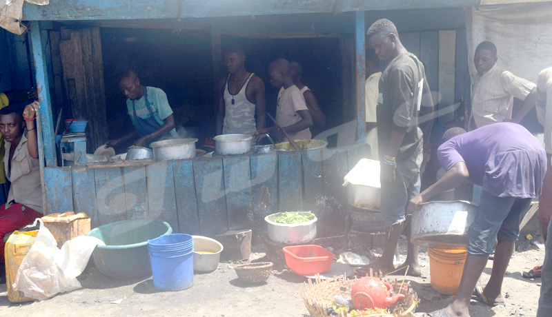 Des restaurants insalubres aux alentours de Bujumbura city market