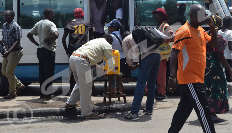 Burundi/Covid-19 : les usagers des bus se lavent de moins en moins les mains