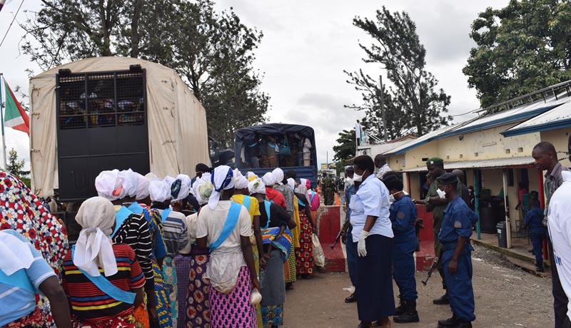 Plus de 1500 adeptes d’Eusébie venus de la RDC remis aux autorités burundaises