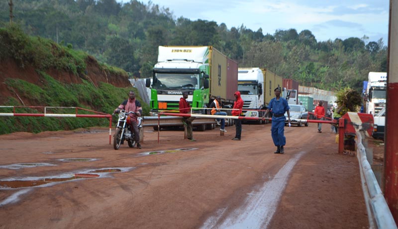 EAC-Covid-19 : les poids lourds transitant par le Rwanda indésirables au Burundi