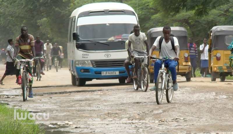 Bujumbura : le Blvd Lt-Gnl Adolphe Nshimirimana délabré, les automobilistes s’alarment