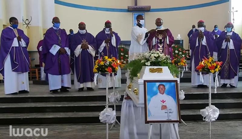Funérailles de Mgr Jean-Louis Nahimana : « Un homme juste et humble »