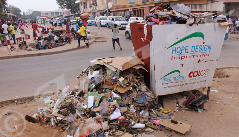 Bujumbura : Des poubelles publiques et la mairie débordées