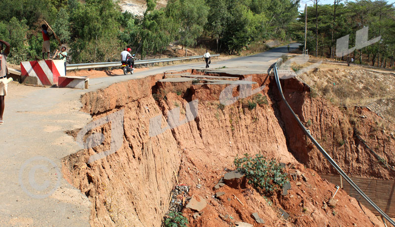 Le pont de Kamesa ne tient qu’à un fil