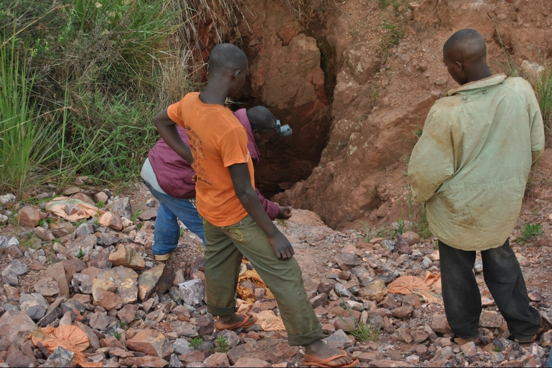 Muyinga : Des coups de feu cette nuit pour disperser des orpailleurs clandestins