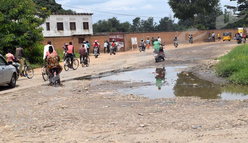 Voirie urbaine: le Blvd Lt Gnl Adolphe Nshimirimana presque impraticable