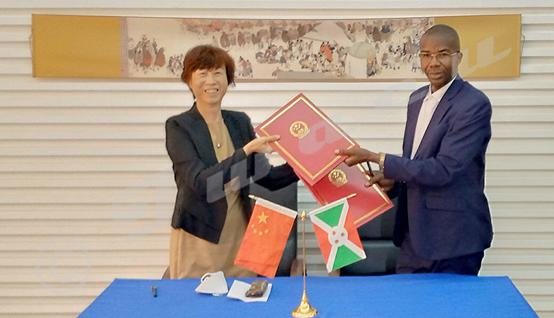 Université du Burundi : l’ambassade de Chine au chevet de 50 étudiants nécessiteux