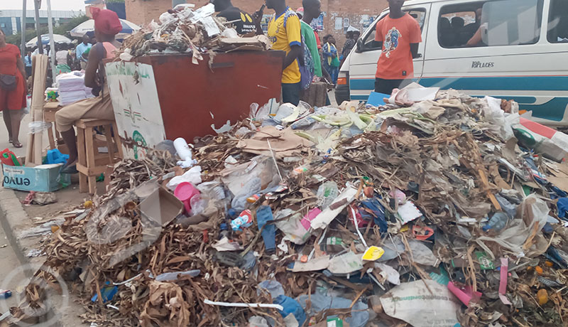 Bujumbura/Salubrité : Des poubelles transformées en dépotoirs au centre-ville 