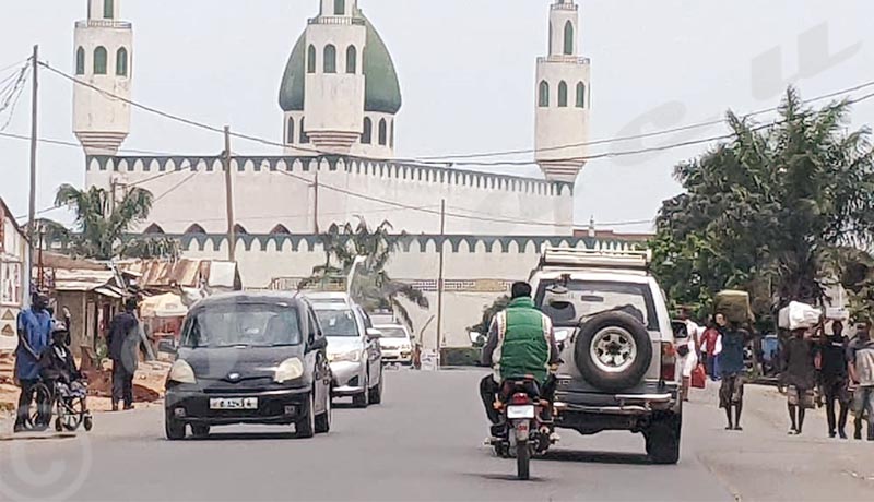 Le show des taxi-motos et taxi-vélos à Bujumbura