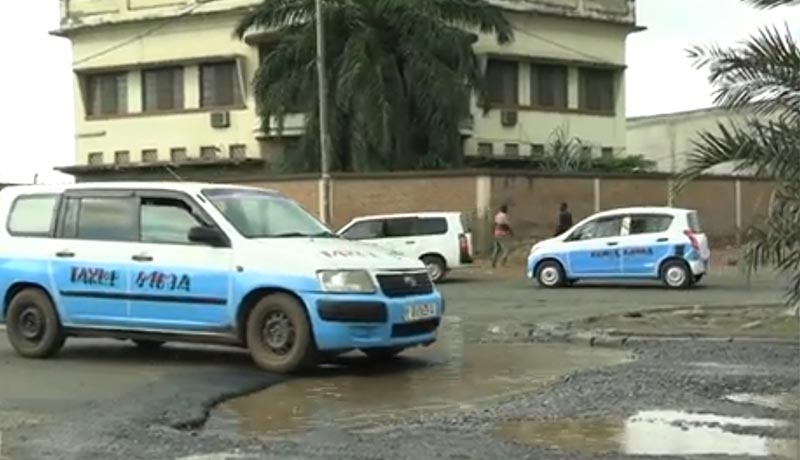 Boulevard Melchior Ndadaye : Quand des gros nids-de-poule envahissent cet axe