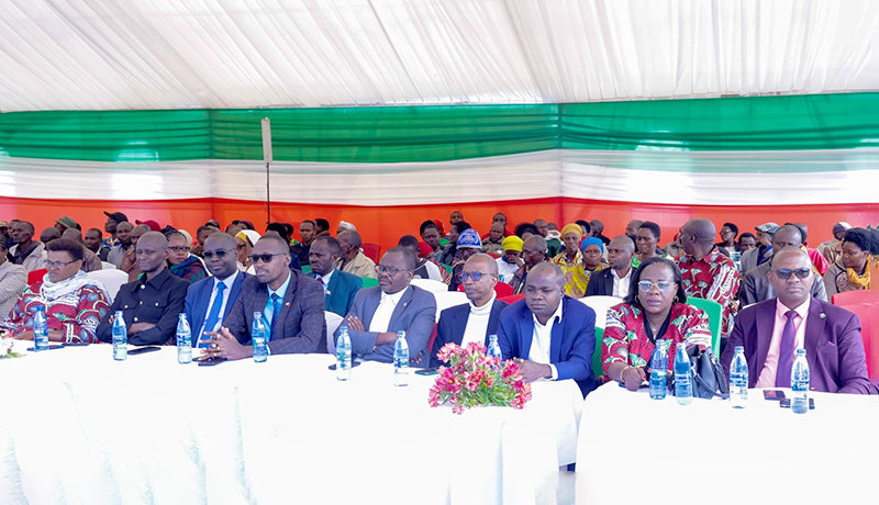 Emission publique des porte-paroles : L’art de ne rien dire